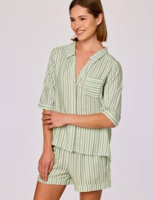 Pyjama kort, Gestreept groen