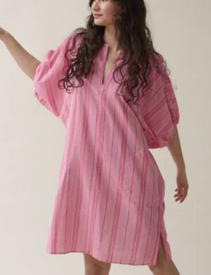 Robe, Oman, Carmine roze