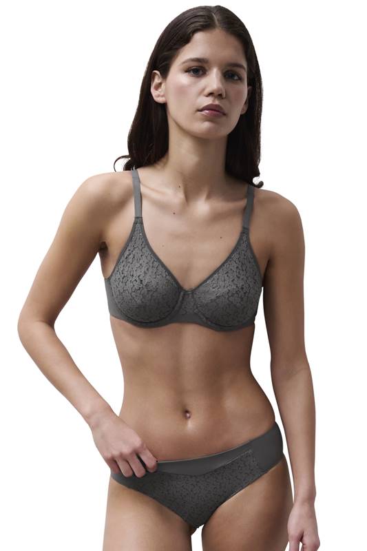 C13F10-09W_B75_NORAH_C13FA0-09W_36_NORAH-1_ECOM_LOOK_WEB_WH_FT