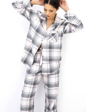 Pyjama lang, Ashlyn